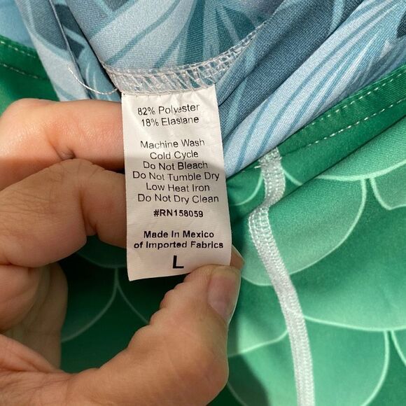 Silver Fox Women's Multicolored Printed Skinny Legging Pants Size Large - Picture 6 of 9